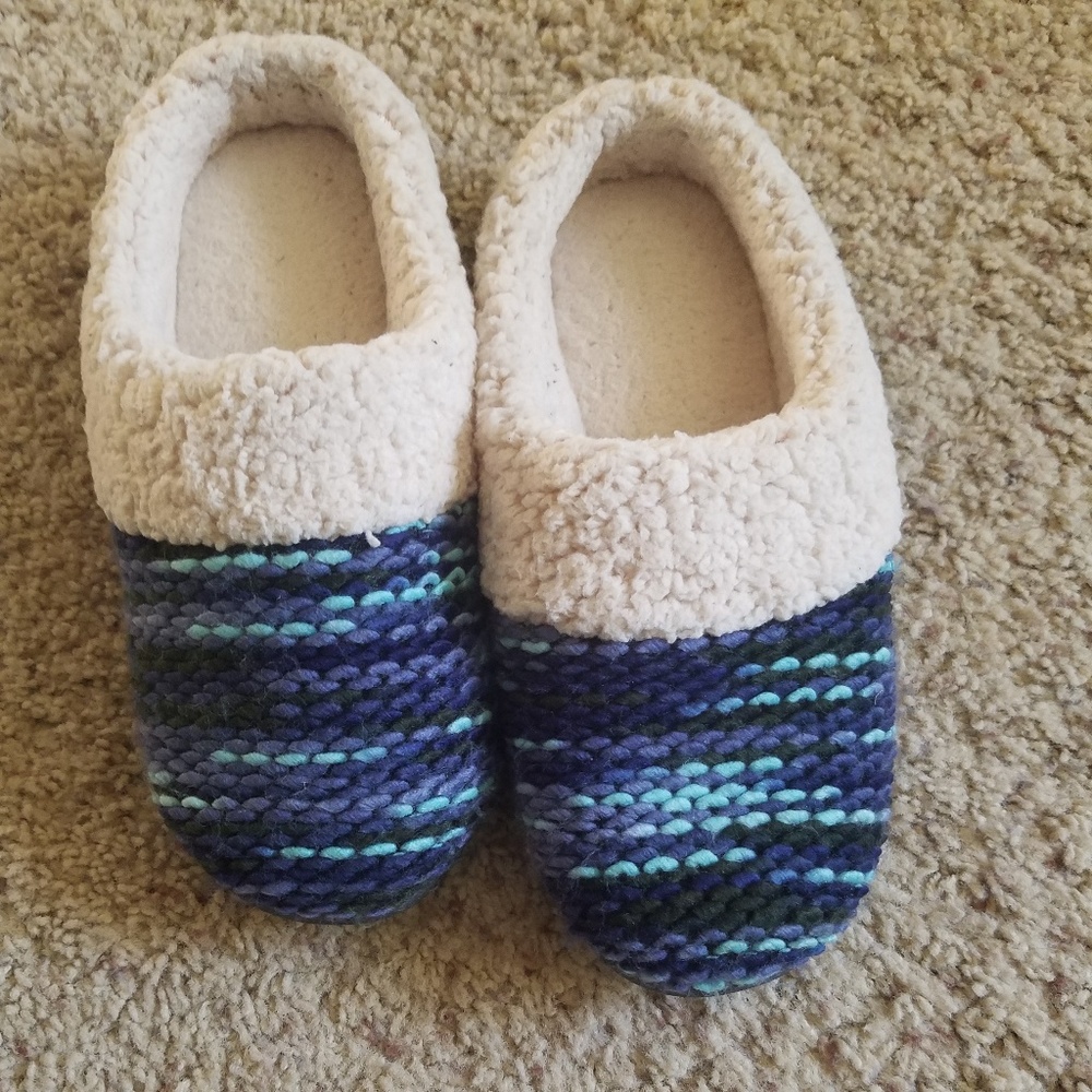 Women's slippers